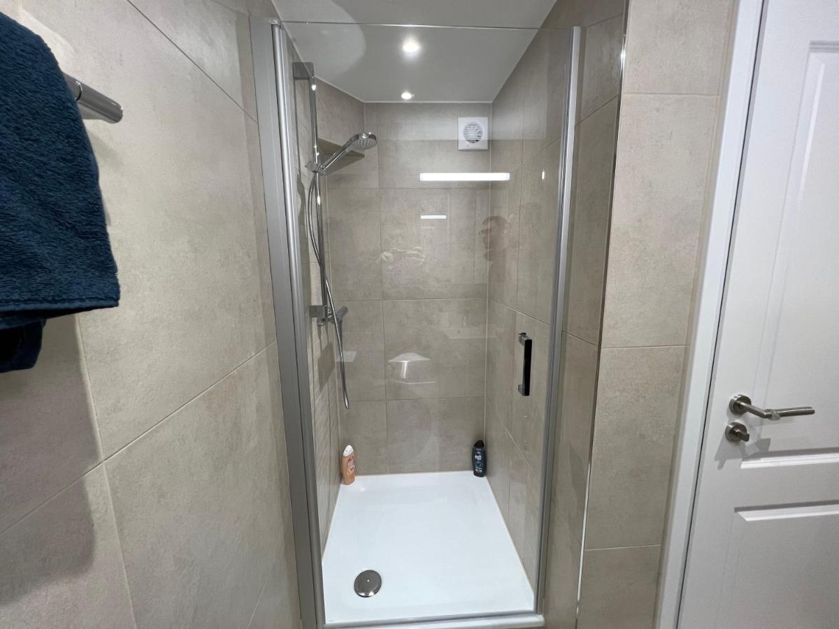 Moderne Wohnung Mit Pilatusblick 4 Pax Hergiswil Exterior foto