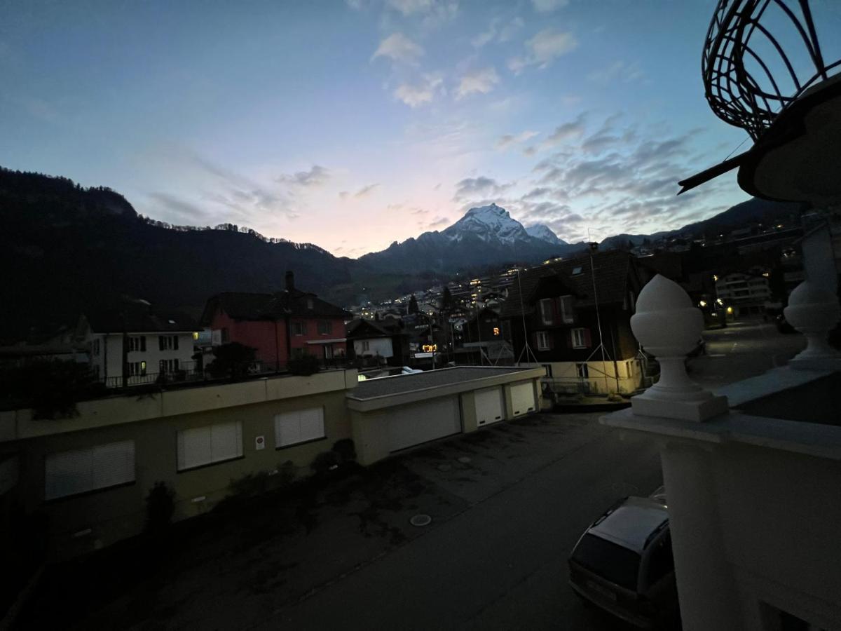 Moderne Wohnung Mit Pilatusblick 4 Pax Hergiswil Exterior foto